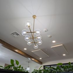 Soar Cafe & Farms - Lighting