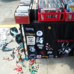 Rock and Roll Fleamarket - R-n-R Fleamarket in Southtown: Rare vinyl, band t-shirts, DVD's and all sorts of collectibles. I want that patch right there!