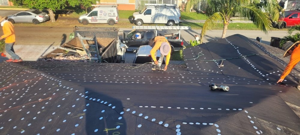 Slide of Loyal Roofers