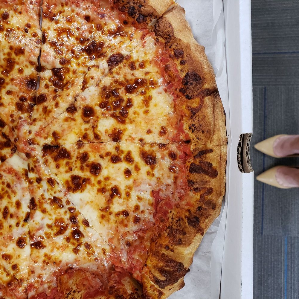 Mazza Pizzeria - Margherita - Pizza Near Me - Doral, Florida