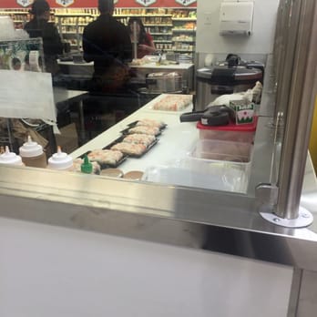 WinCo Foods - Making sushi - Grocery Near Me - Fresno, California WinCo Foods - Making sushi - Grocery Near Me - Fresno, California