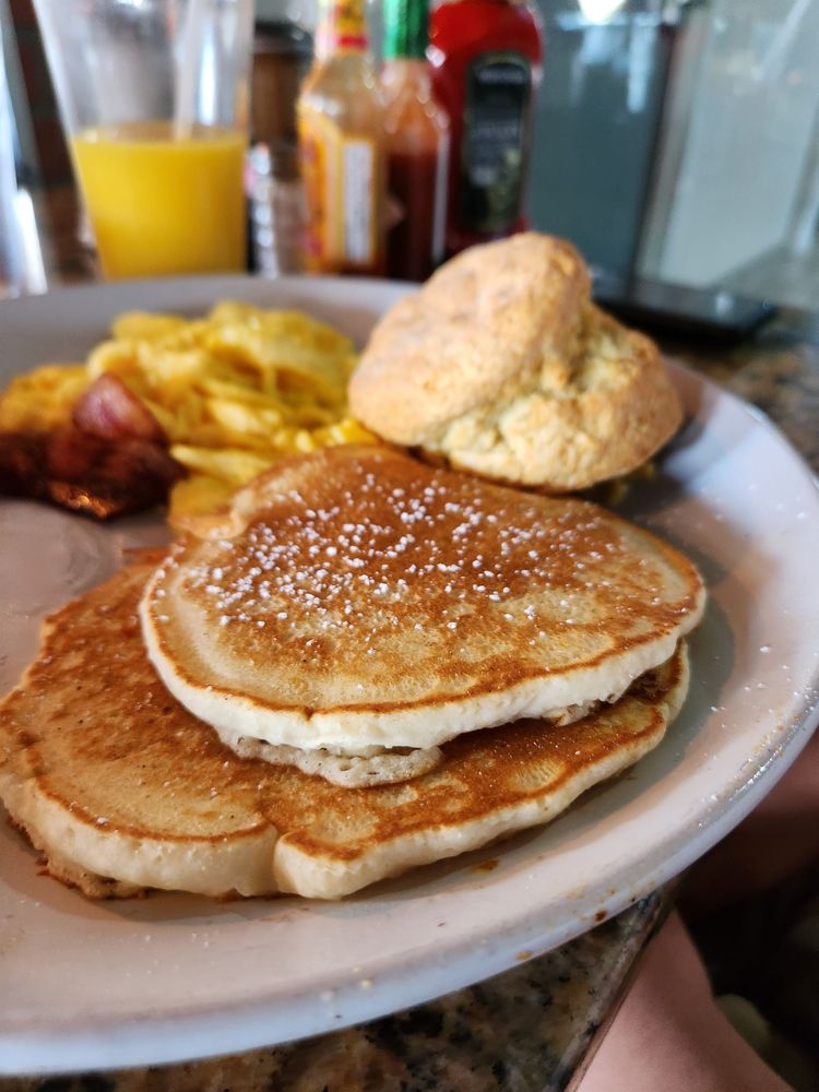 Sage Biscuit Cafe - Downtown