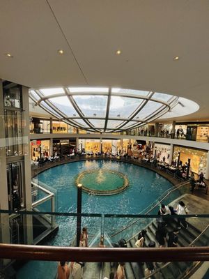 The Shoppes at Marina Bay Sands by null