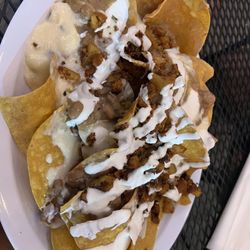 Famous Amos Tacos - Al pastor Nachos