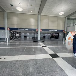 University of Illinois Willard Airport - Airport