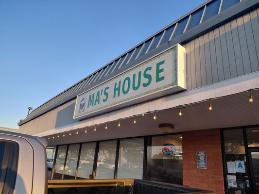 Ma's House by null