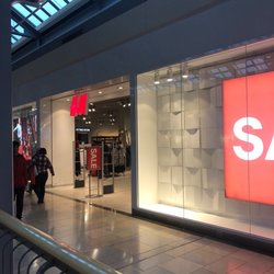 H&M