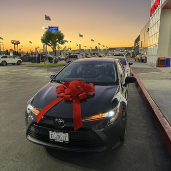 Longo Toyota - Car Dealers Near Me - El Monte, California Longo Toyota - Car Dealers Near Me - El Monte, California
