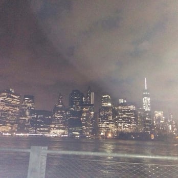 Brooklyn Bridge Park - Even when it's cloudy, it's beautiful - Parks Near Me - Brooklyn, New York