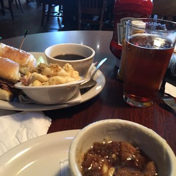 Ye Olde Durty Bird - French Onion pulled pork Mac & cheese and a shirt beer - American Near Me - Toledo, Ohio Ye Olde Durty Bird - French Onion pulled pork Mac & cheese and a shirt beer - American Near Me - Toledo, Ohio
