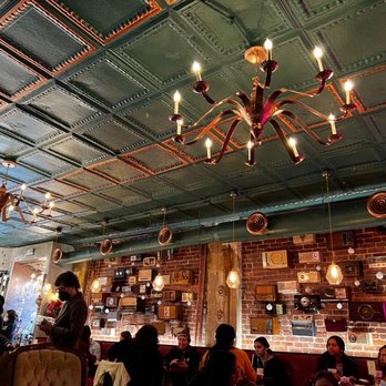 Pistachio Cafe - Inside - Coffee & Tea Near Me - New Haven, Connecticut