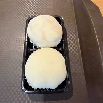 Sunflower Fruity Dessert - Mango and durian mochi - Desserts Near Me - Richmond, British Columbia Sunflower Fruity Dessert - Mango and durian mochi - Desserts Near Me - Richmond, British Columbia