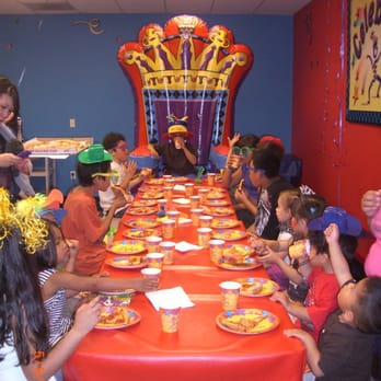 Pump It Up - Food Party in Rm 3 - Indoor Playcenter Near Me - Belmont, California