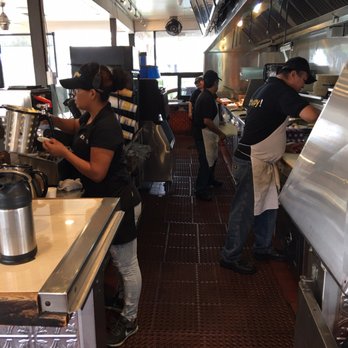 Michael's Super Burgers - Clean kitchen.  Friendly staff - Burgers Near Me - Whittier, California