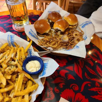 Islands Restaurant - Burgers Near Me - Fullerton, California Islands Restaurant - Burgers Near Me - Fullerton, California