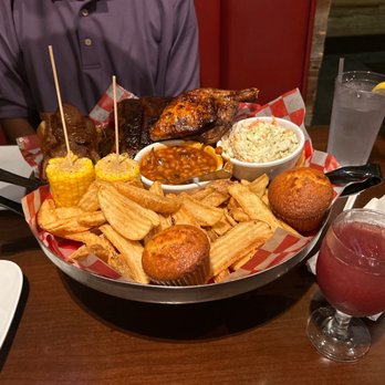 Famous Dave's - Barbeque Near Me - Doral, Florida