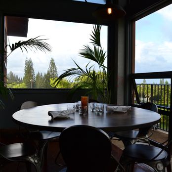 Taverna - Beautiful views - Cocktail Bars Near Me - Kapalua, Hawaii Taverna - Beautiful views - Cocktail Bars Near Me - Kapalua, Hawaii