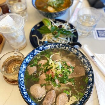 Ong Ba - Bun Bo Hue (top) and Pho Dac Biet (bottom) - Vietnamese Near Me - Vancouver, British Columbia