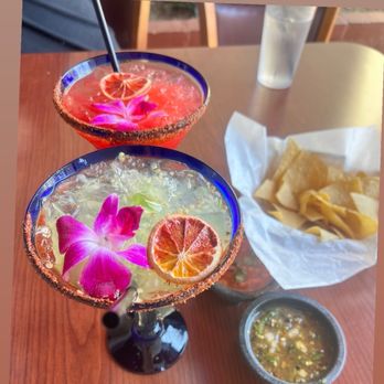 Cabrera's Mexican Cuisine - Mexican Near Me - Pasadena, California