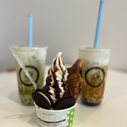 Taiyaki Sweet - Takyaki with ice cream