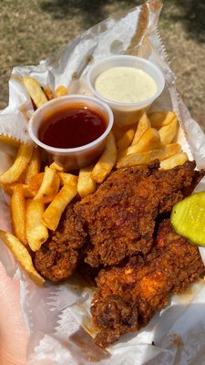 Hurt's Hot Chicken by null