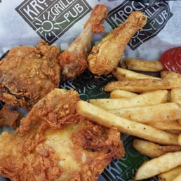 This is their version of Honey Dipped Chicken.  And NO, I hadn't taken a bite out of any of it!  My friend asked me if I ordered the wings?