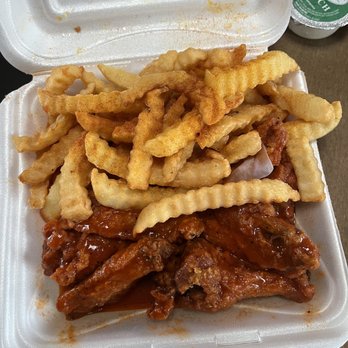 Wings Mania - Hot Wings Combo with Fries - Chicken Wings Near Me - Snellville, Georgia