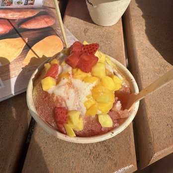 Hanalei Shave Ice - mango strawberry with condensed milk - Shaved Ice Near Me - St. Petersburg, Florida Hanalei Shave Ice - mango strawberry with condensed milk - Shaved Ice Near Me - St. Petersburg, Florida