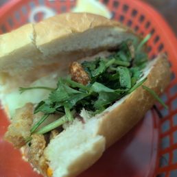 Crispy Pork Skin Sandwich Crispy Pork Skin Sandwich