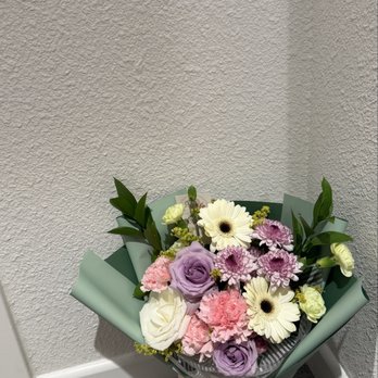 Paraluman Floral Design - Florists Near Me - Milpitas, California Paraluman Floral Design - Florists Near Me - Milpitas, California