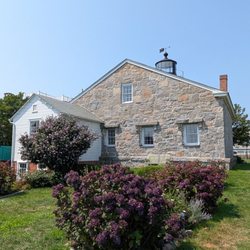 Stonington Lighthouse Museum