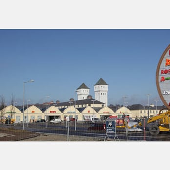 Schlüter-Hallen - Shopping Centers Near Me - Freising, BY Schlüter-Hallen - Shopping Centers Near Me - Freising, BY