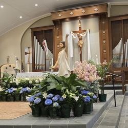 St James Roman Catholic Church School of Religion - Altar decorated for Easter
