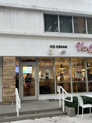 Van Leeuwen Ice Cream by null
