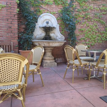 H. Cheval Coffee - Patio area - Coffee & Tea Near Me - Paso Robles, California