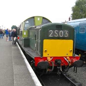 Severn Valley Railway Holdings - Class 17 "Clayton" D8568 at Kidderminster - Mass Media Near Me