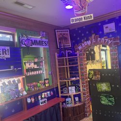 Mitty's Cannabis Cafe