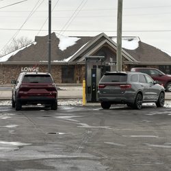 Mike Anderson Chrysler Dodge Jeep Ram of Marion - Cars parked in front of charger