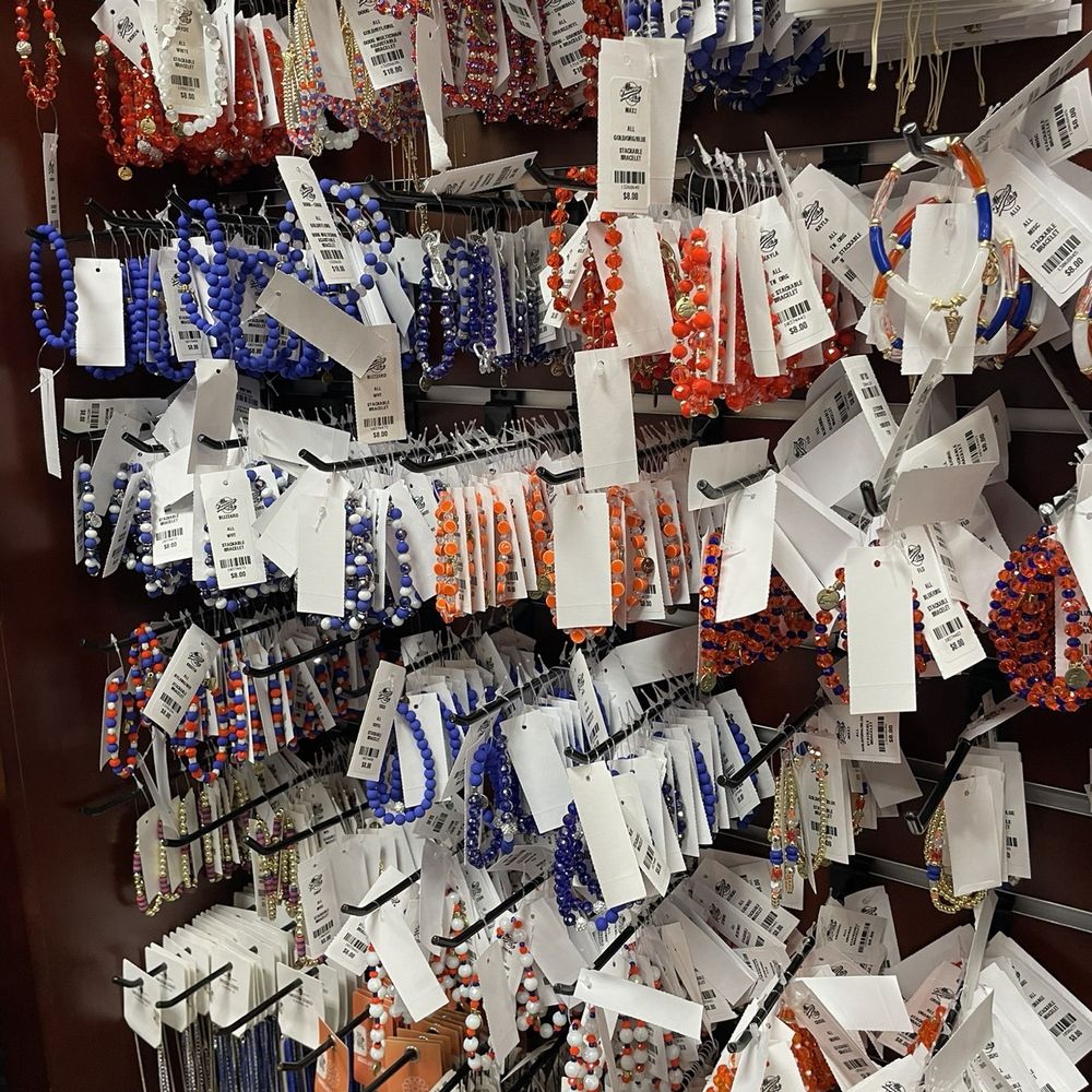Alumni Hall - Men's Clothing Near Me - Gainesville, Florida Alumni Hall - Men's Clothing Near Me - Gainesville, Florida