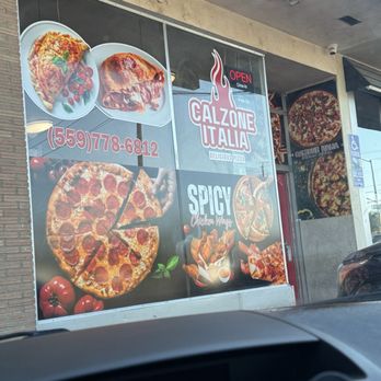 Calzone Italia - Front store signage - Pizza Near Me - Fresno, California Calzone Italia - Front store signage - Pizza Near Me - Fresno, California