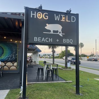 Hog Wild Beach & BBQ - Entrance. - Barbeque Near Me - Gulf Shores, Alabama Hog Wild Beach & BBQ - Entrance. - Barbeque Near Me - Gulf Shores, Alabama