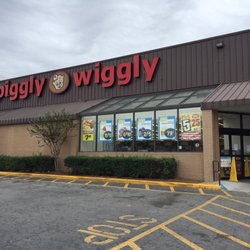 Piggly Wiggly - The Front