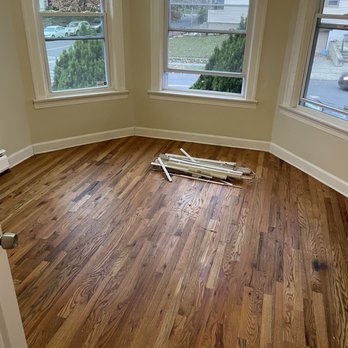 Seneida's Home Cleaning Services - Clean floors and walls - Home Cleaning Near Me - Paterson, New Jersey