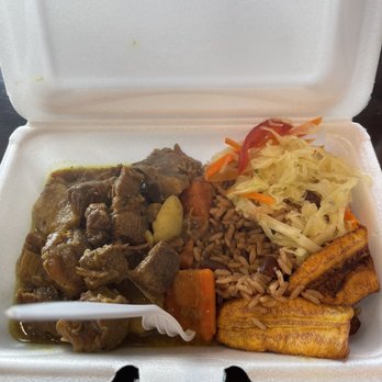 Jamaican Breeze - Curry goat - Caribbean Near Me - Indianapolis, Indiana Jamaican Breeze - Curry goat - Caribbean Near Me - Indianapolis, Indiana