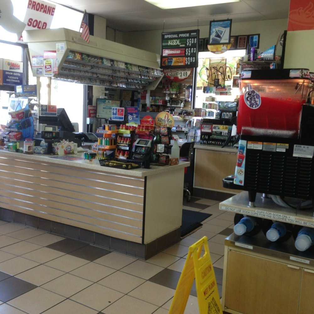 Mobil - Cashier desk - Gas Stations Near Me - Santa Ana, California