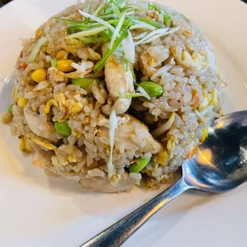 Hong Asian Noodle Bar - Chicken Fried rice - Asian Fusion Near Me - Dover, New Hampshire