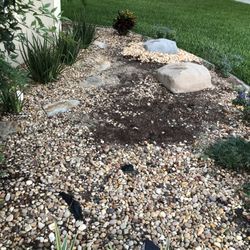 Smokey Valley Stone - Brown river rock? Come on. Stop gaslighting your customers.
