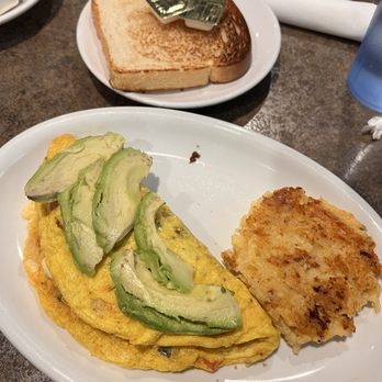 The Roost - Western Omelette with White Toast - Breakfast & Brunch Near Me - Fishers, Indiana The Roost - Western Omelette with White Toast - Breakfast & Brunch Near Me - Fishers, Indiana