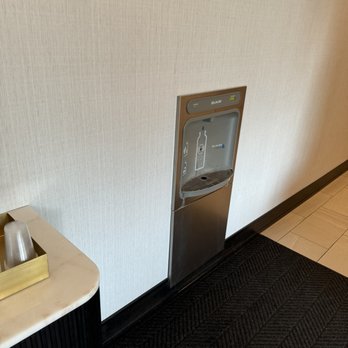 Residence Inn Bozeman Downtown - Water station in lobby - Hotels Near Me - Bozeman, Montana Residence Inn Bozeman Downtown - Water station in lobby - Hotels Near Me - Bozeman, Montana