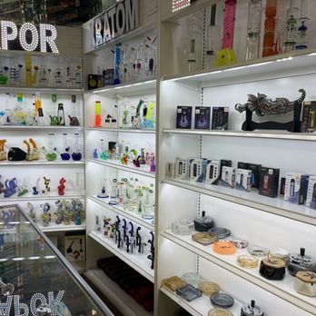 Vapes and Smokes - Tobacco Shops Near Me - Los Angeles, California Vapes and Smokes - Tobacco Shops Near Me - Los Angeles, California